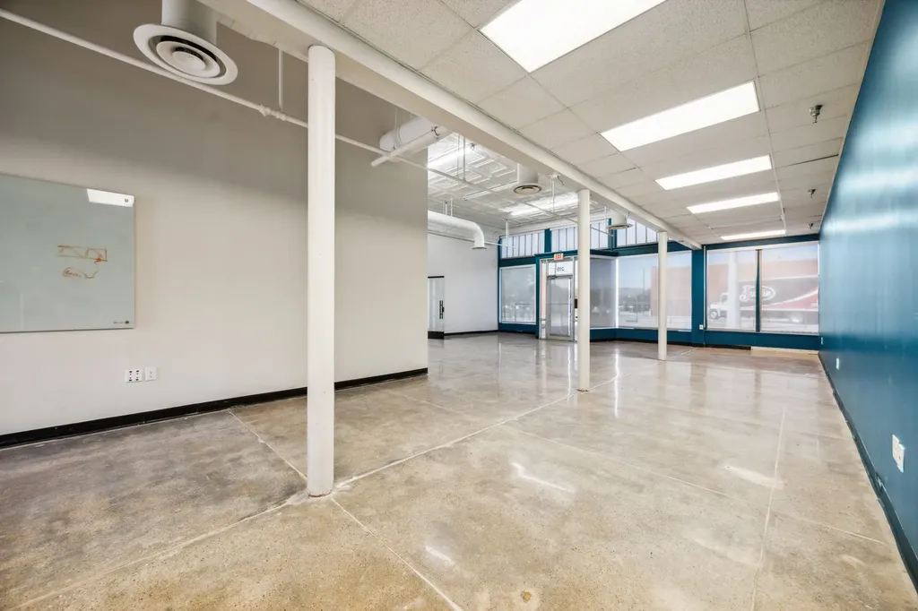 215 S Jennings Street Fort Worth TX 76104