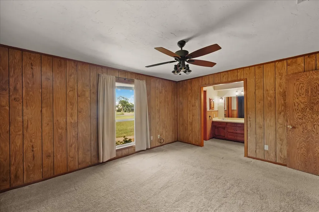 3168 County Road 2182 Greenville TX 75402