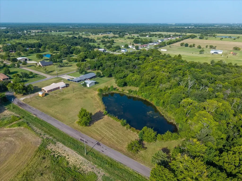 3168 County Road 2182 Greenville TX 75402