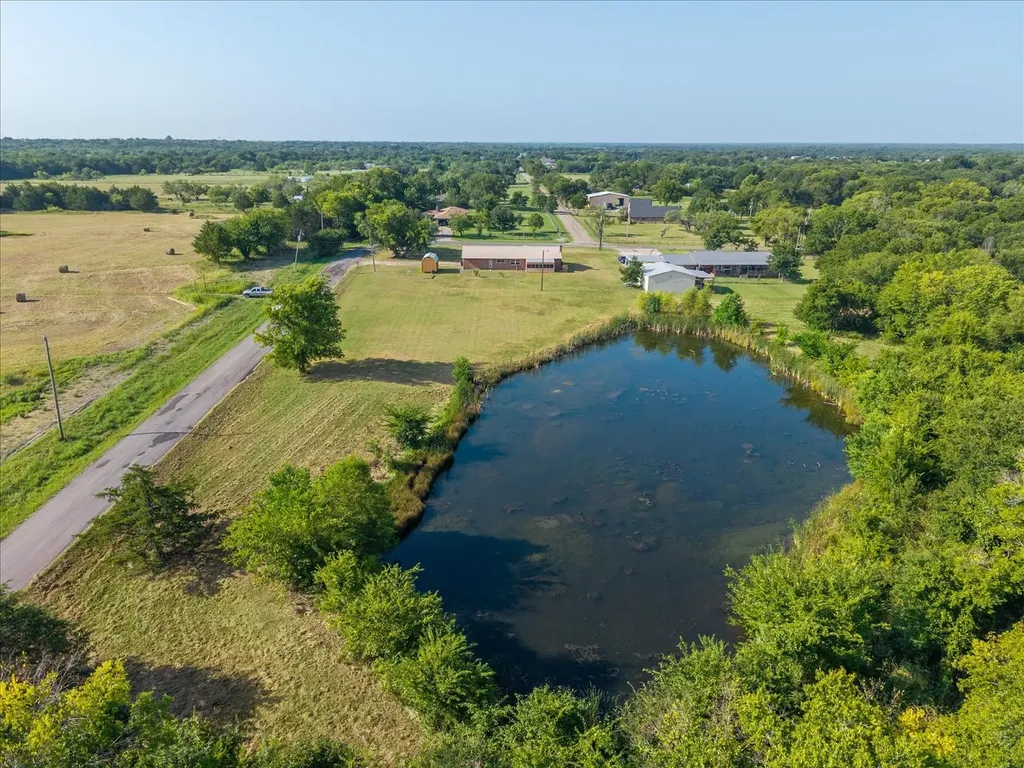 3168 County Road 2182 Greenville TX 75402