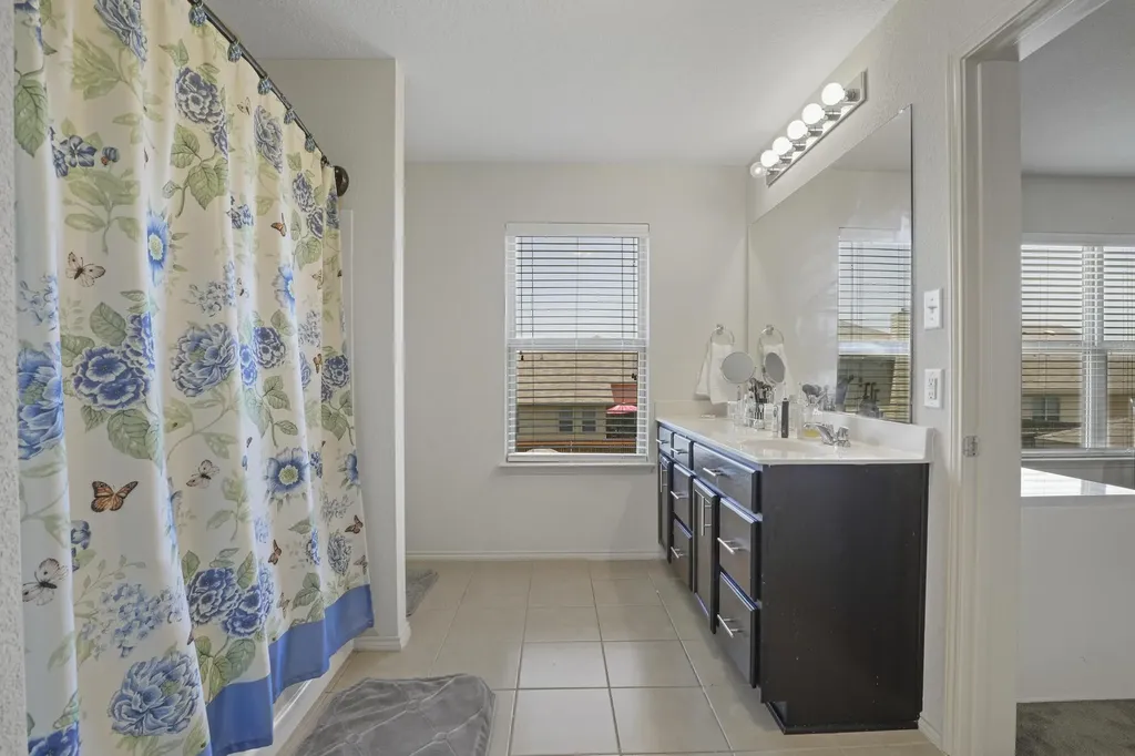 5305 Wharfside Place Denton TX 76208