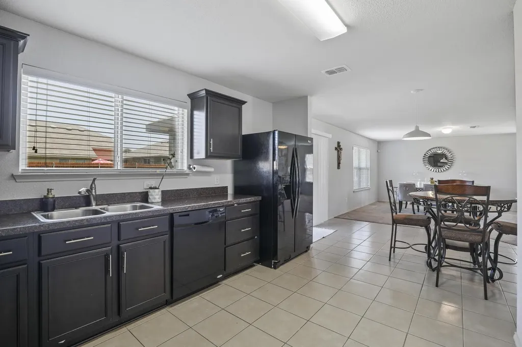 5305 Wharfside Place Denton TX 76208