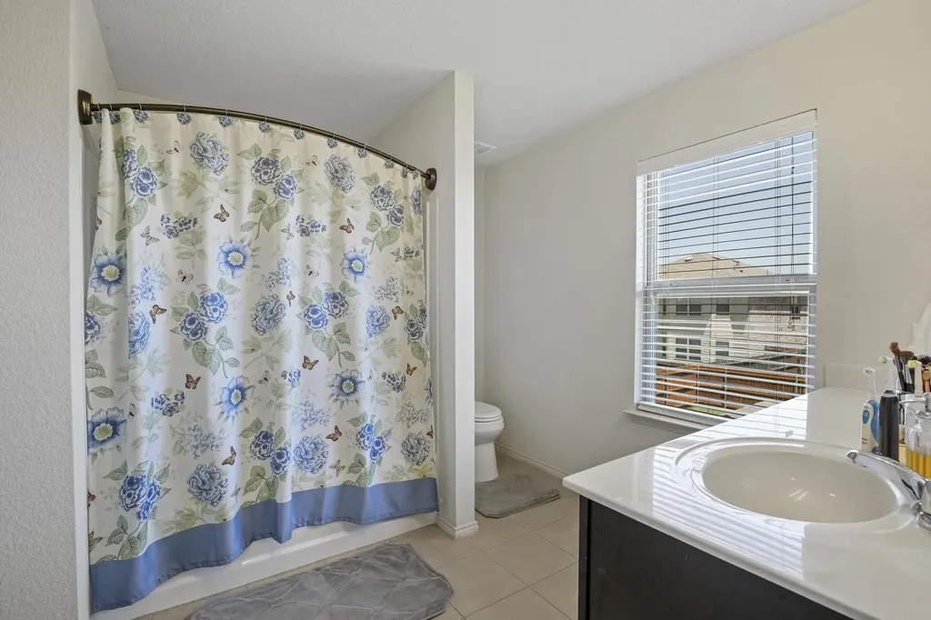 5305 Wharfside Place Denton TX 76208