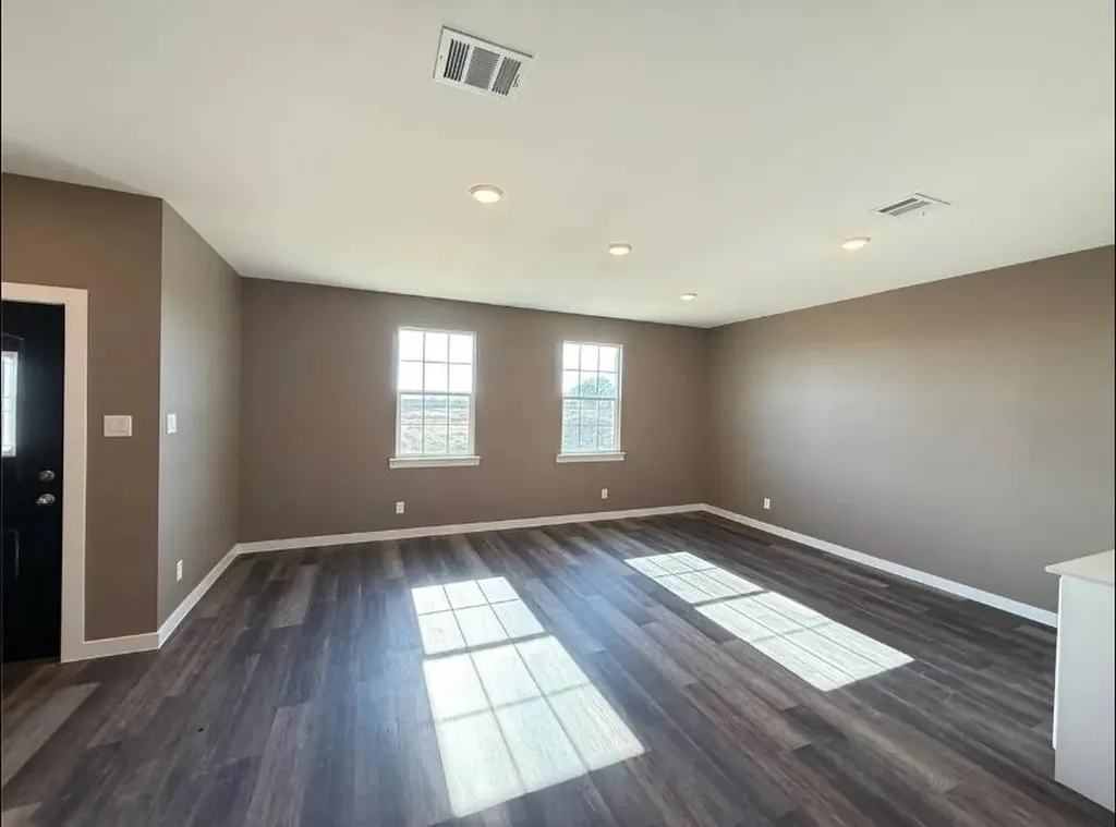 750 Section House Road Alma TX 75119