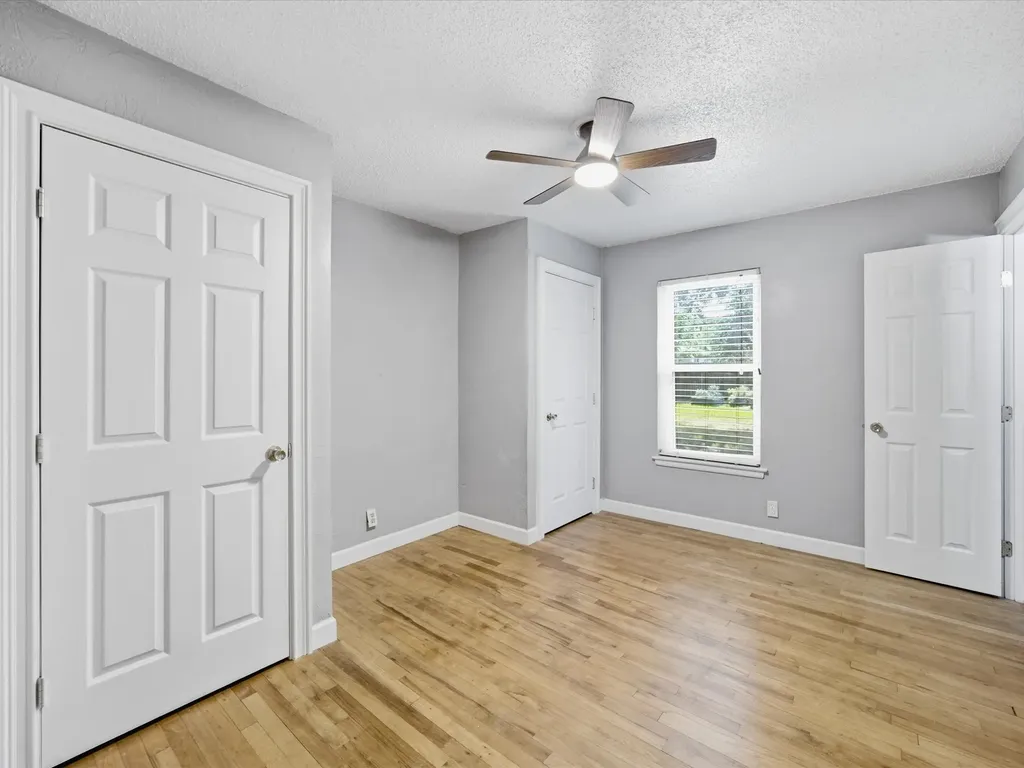 828 Billie Ruth Lane Hurst TX 76053