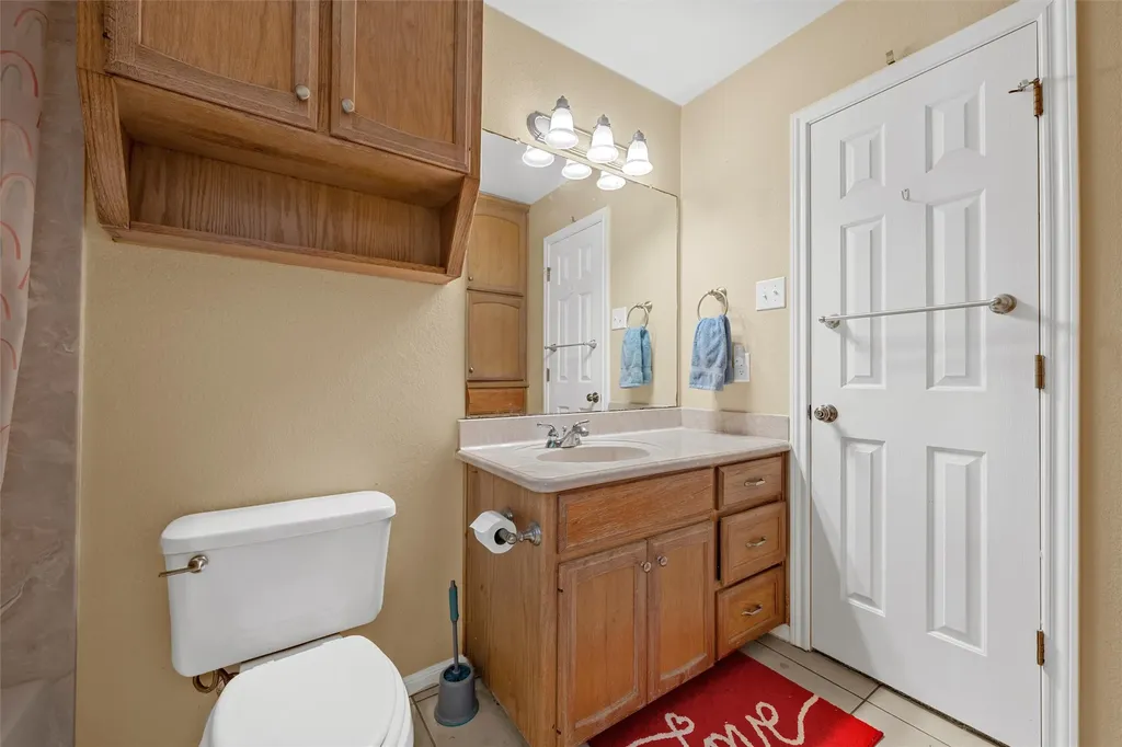 608 Pebble Creek Drive Hewitt TX 76643