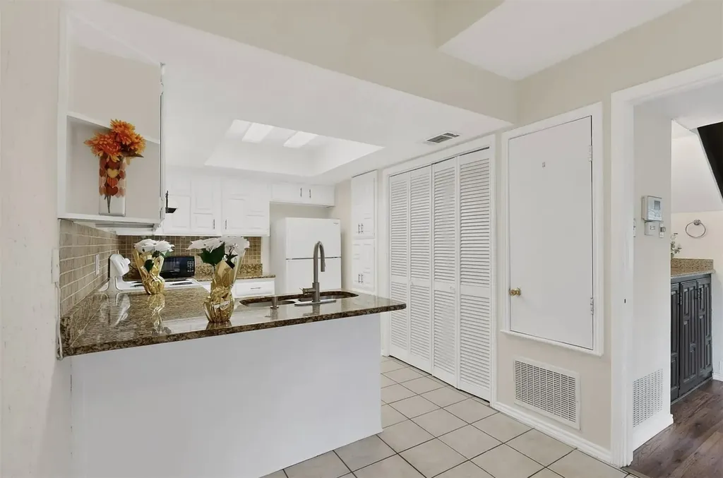 14151 Montfort Drive Dallas TX 75254