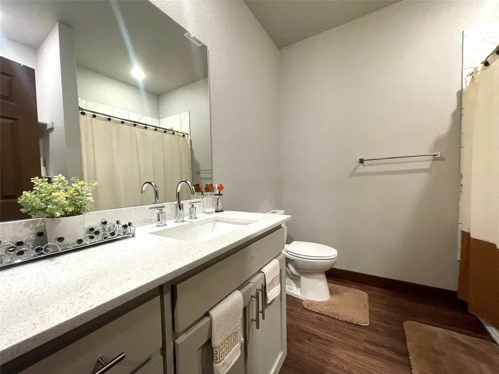 321 15th Street Grand Prairie TX 75050