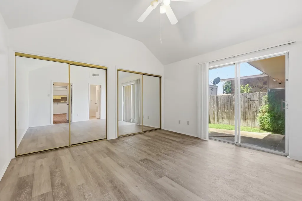 13422 Blossomheath Lane Dallas TX 75240
