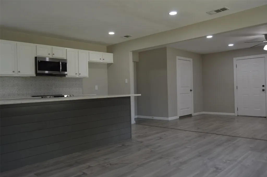 501 E 2nd Street Quinlan TX 75474