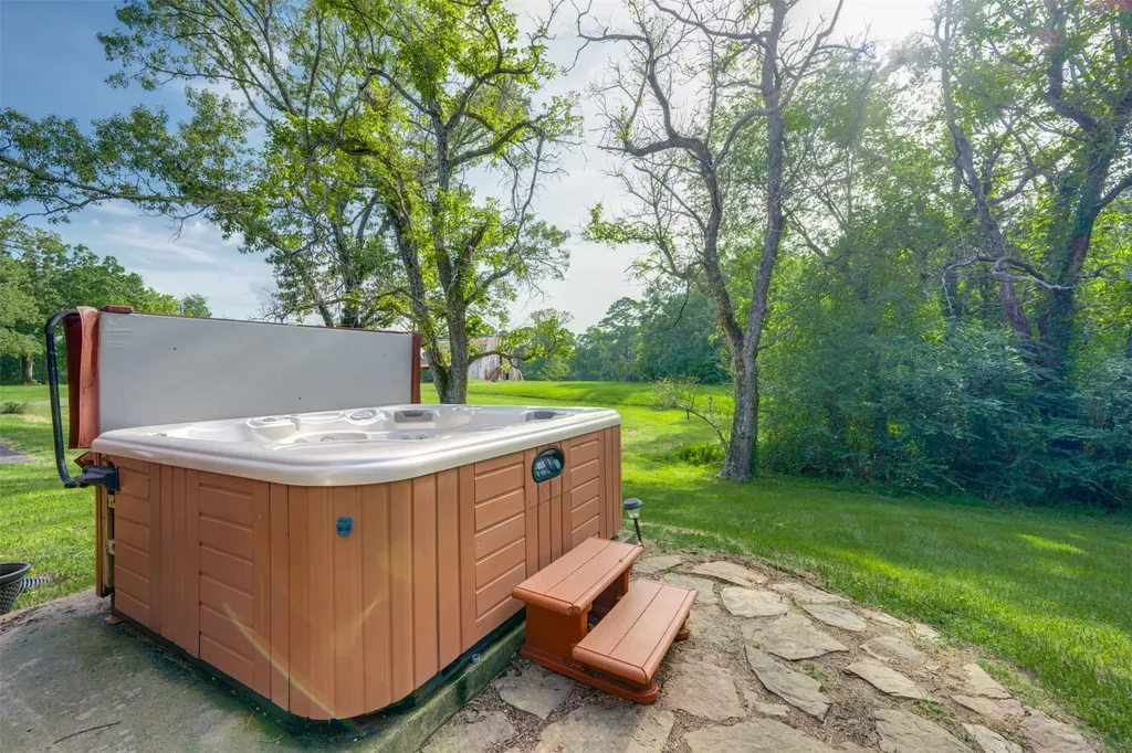 6841 State Highway 154 E Gilmer TX 75645