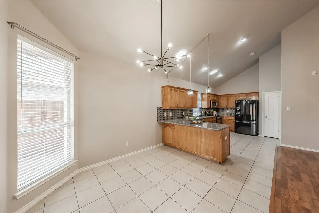 10501 Cloisters Drive Fort Worth TX 76131