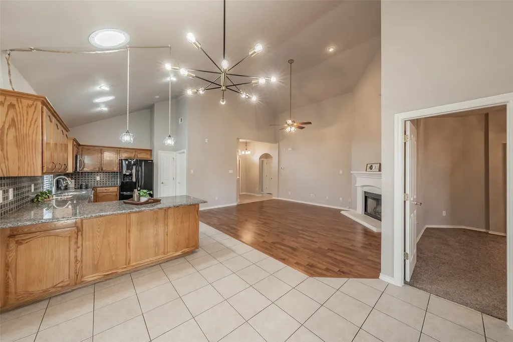 10501 Cloisters Drive Fort Worth TX 76131