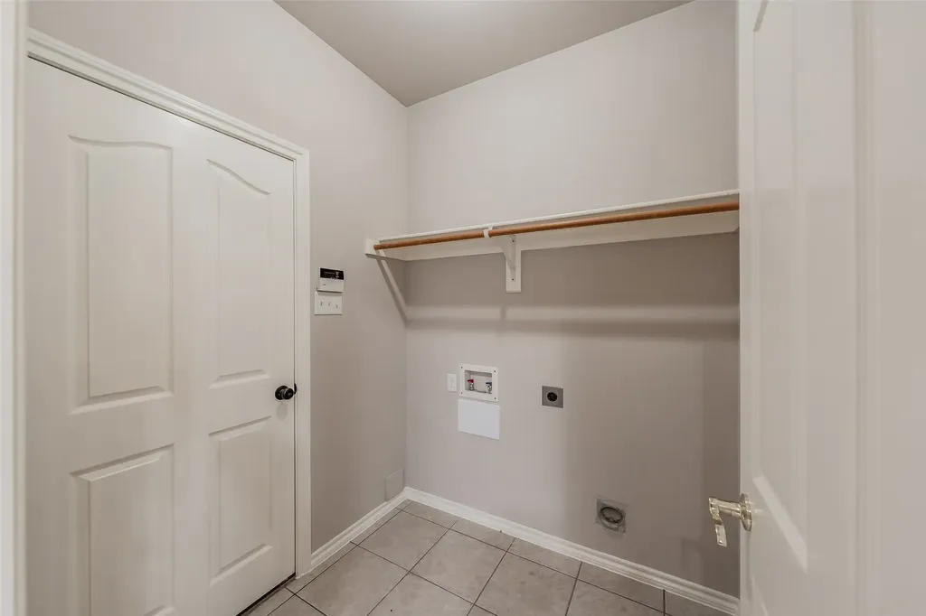 10501 Cloisters Drive Fort Worth TX 76131