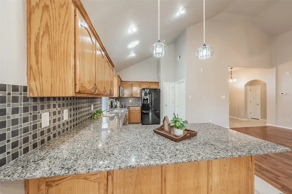 10501 Cloisters Drive Fort Worth TX 76131