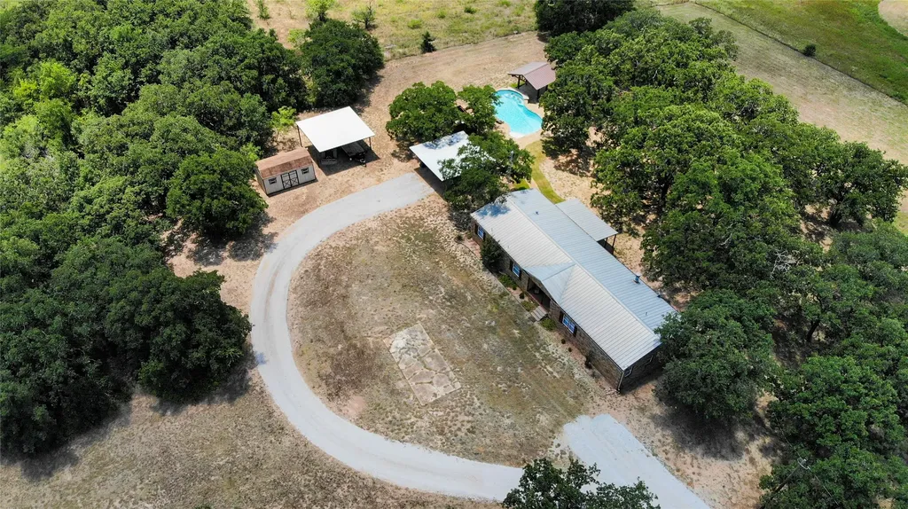 406 Private Road 3706 Bridgeport TX 76426