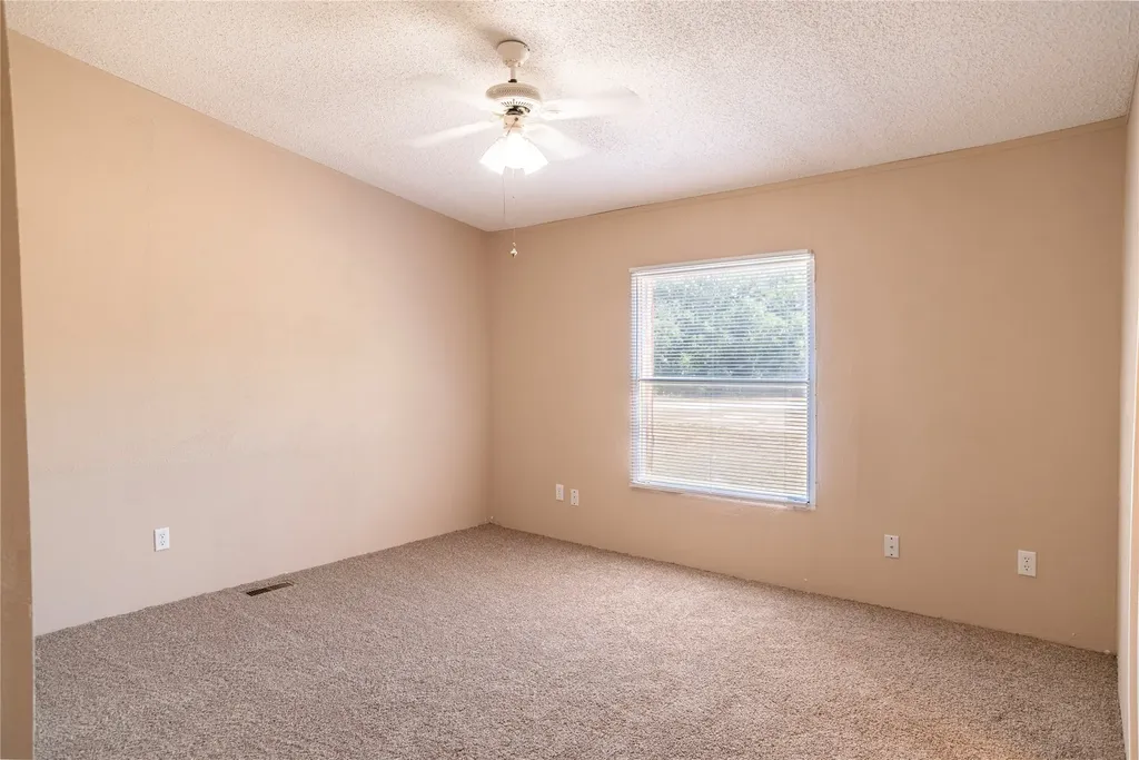 406 Private Road 3706 Bridgeport TX 76426