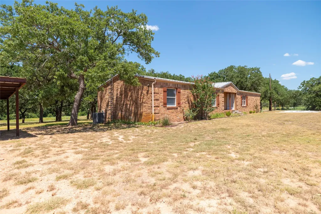 406 Private Road 3706 Bridgeport TX 76426
