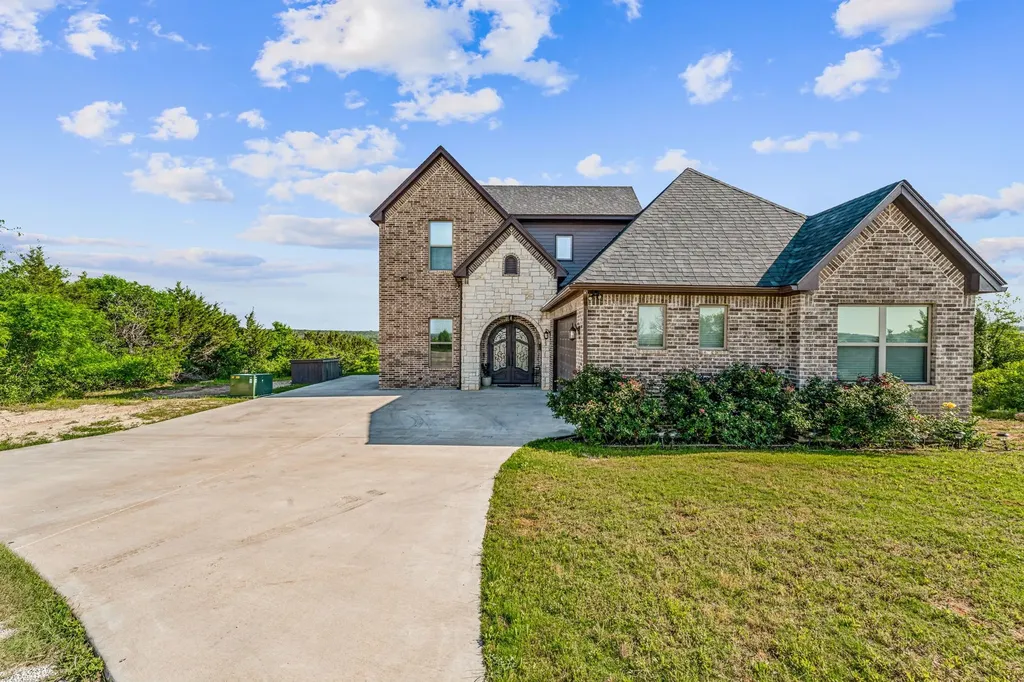 2350 Lakeside Drive Bluff Dale TX 76433