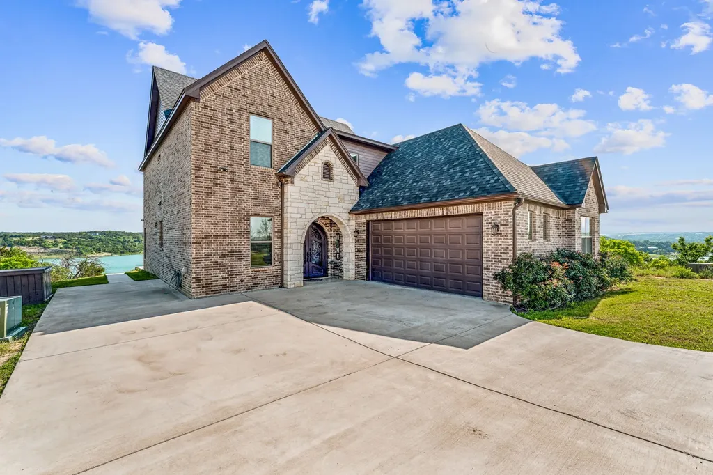 2350 Lakeside Drive Bluff Dale TX 76433