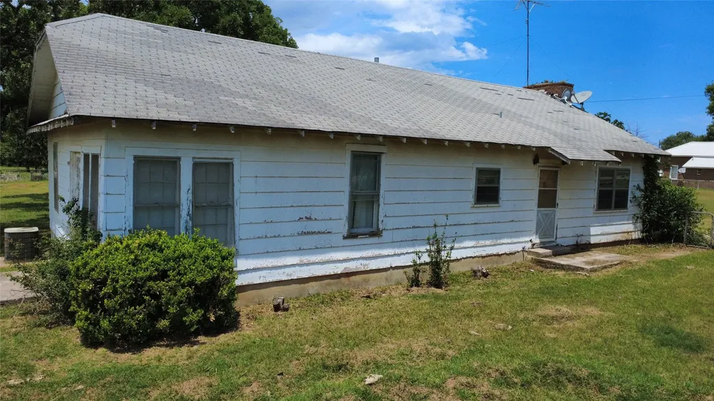 4064 Fm 1759 Nocona TX 76255
