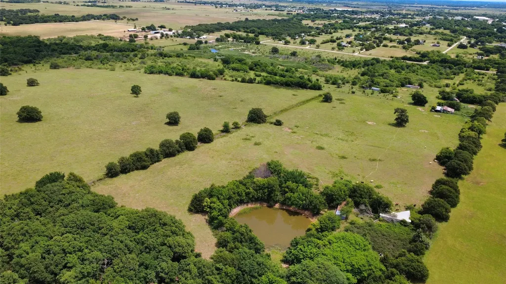 4064 Fm 1759 Nocona TX 76255
