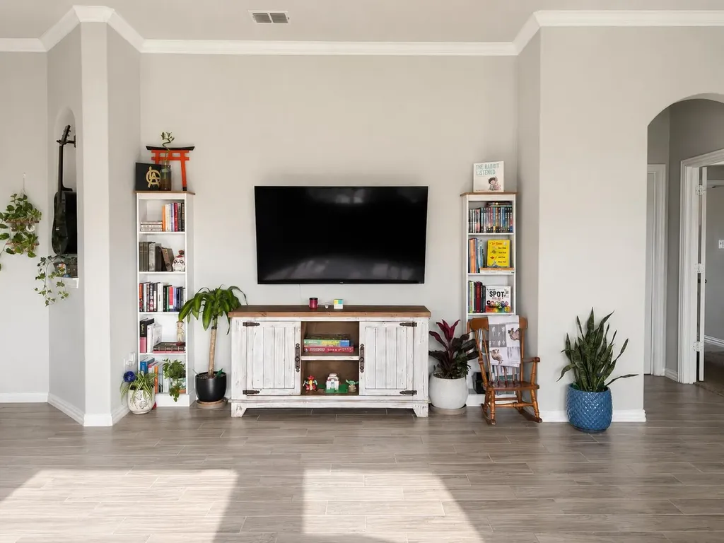 347 Chamberlain Drive Fate TX 75189