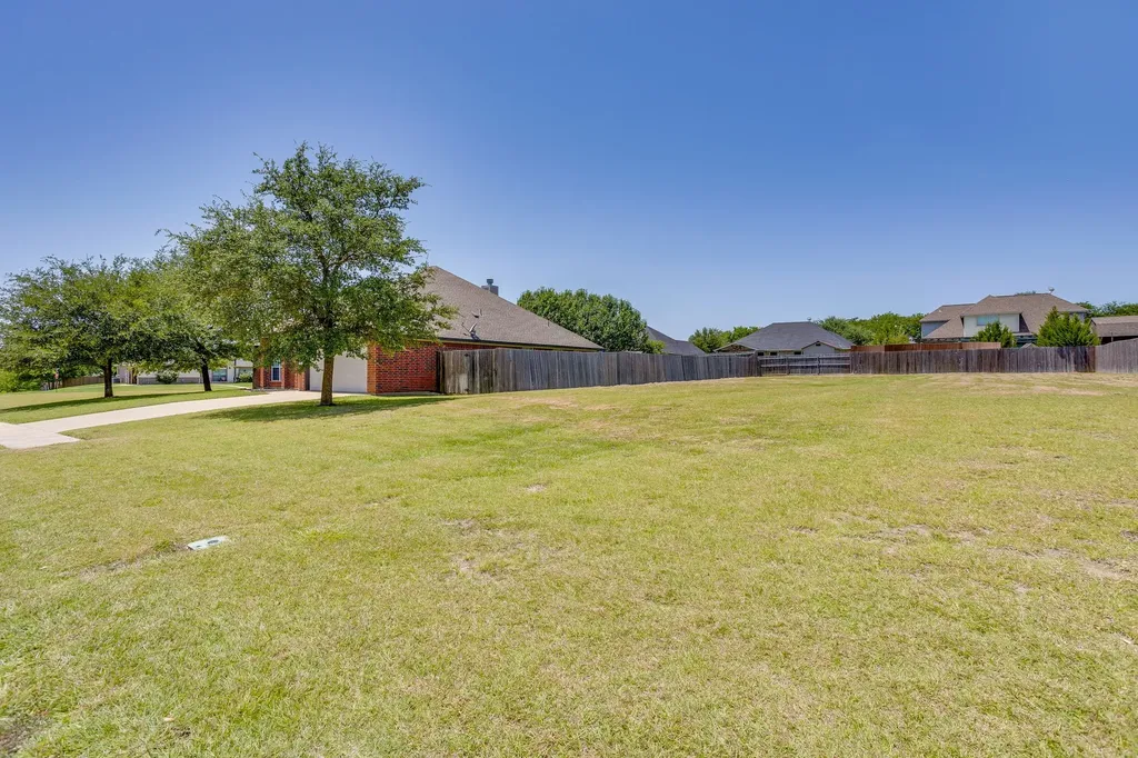 707 Carmen Ana Avenue Grandview TX 76050