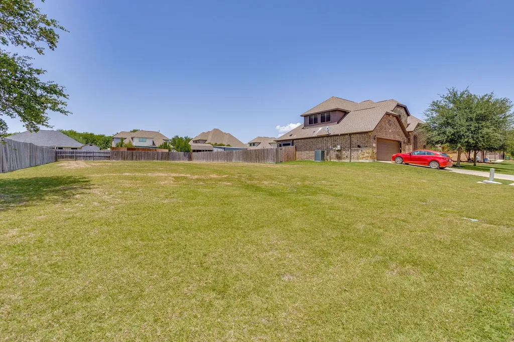 707 Carmen Ana Avenue Grandview TX 76050