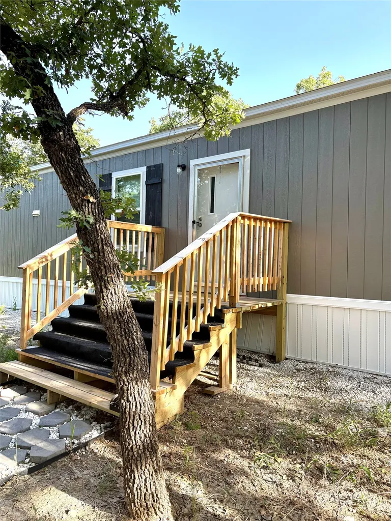 225 Hcr 2127 Whitney TX 76692