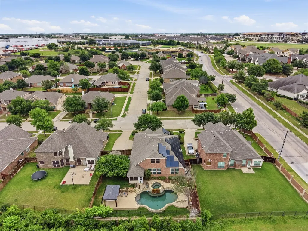 5605 Southern Hills Drive North Richland Hills TX 76180