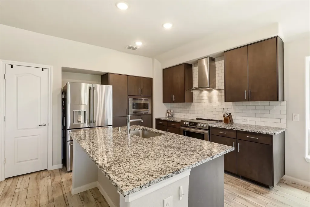 544 Lucas Lane Lavon TX 75166
