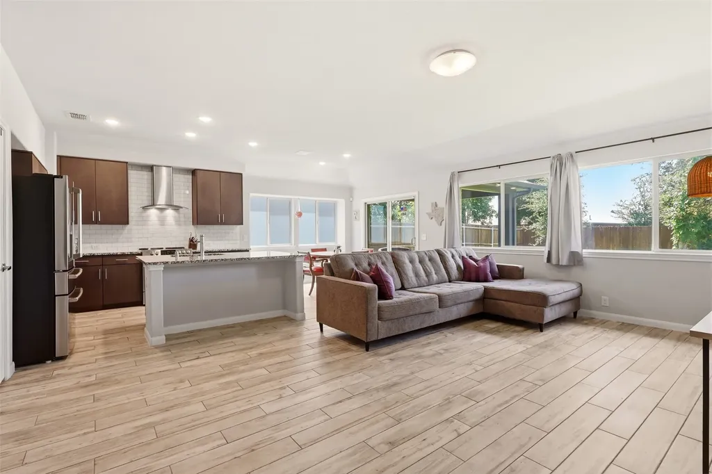 544 Lucas Lane Lavon TX 75166