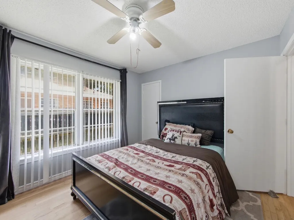 10560 Channel Drive Dallas TX 75229