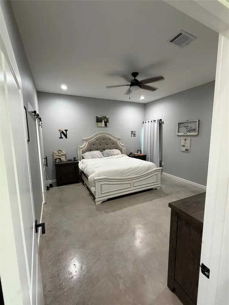 208 Chicken Field Road Whitewright TX 75491