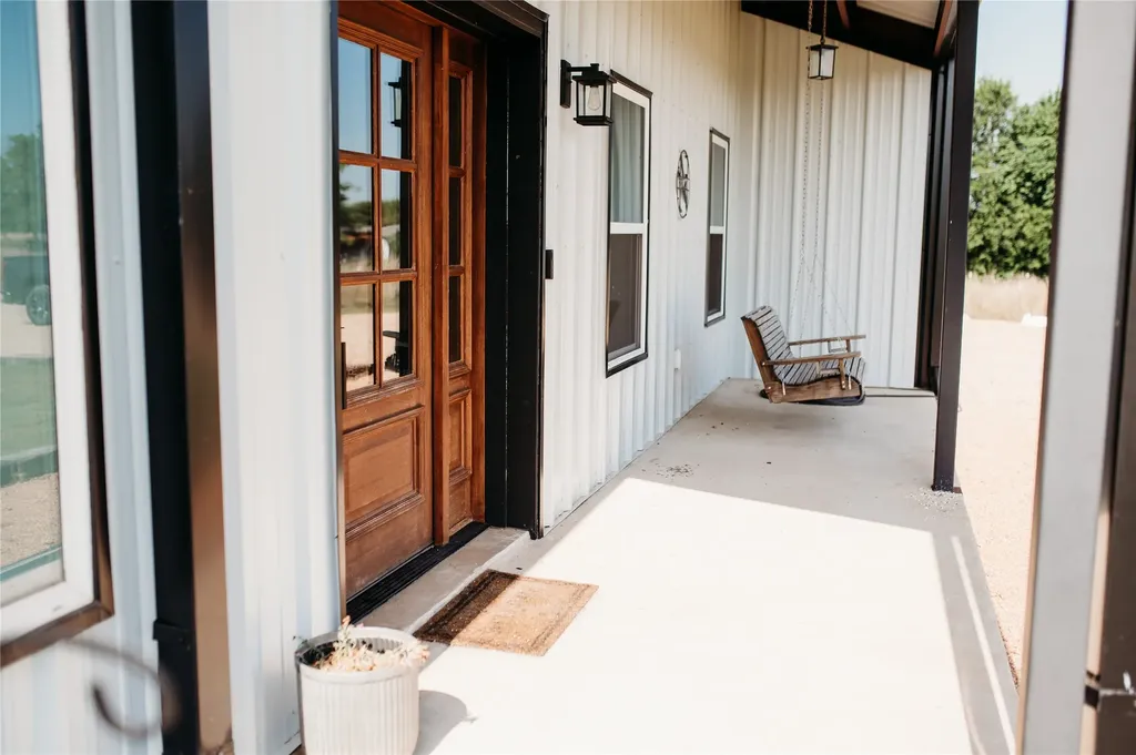 208 Chicken Field Road Whitewright TX 75491