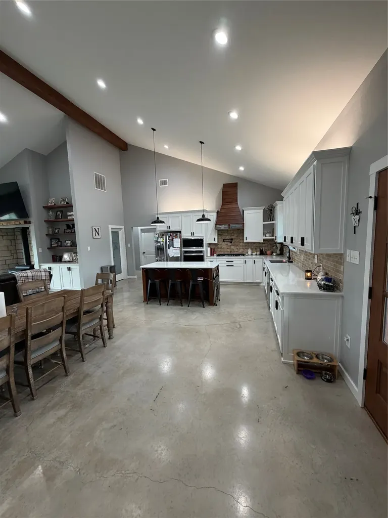 208 Chicken Field Road Whitewright TX 75491