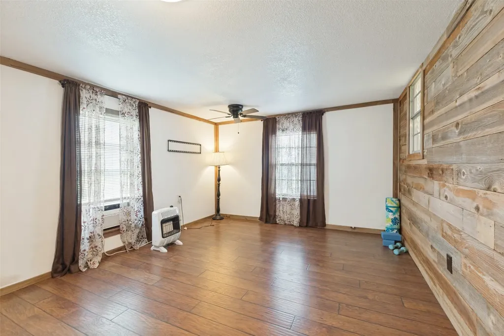 7811 Fm 35 Royse City TX 75189