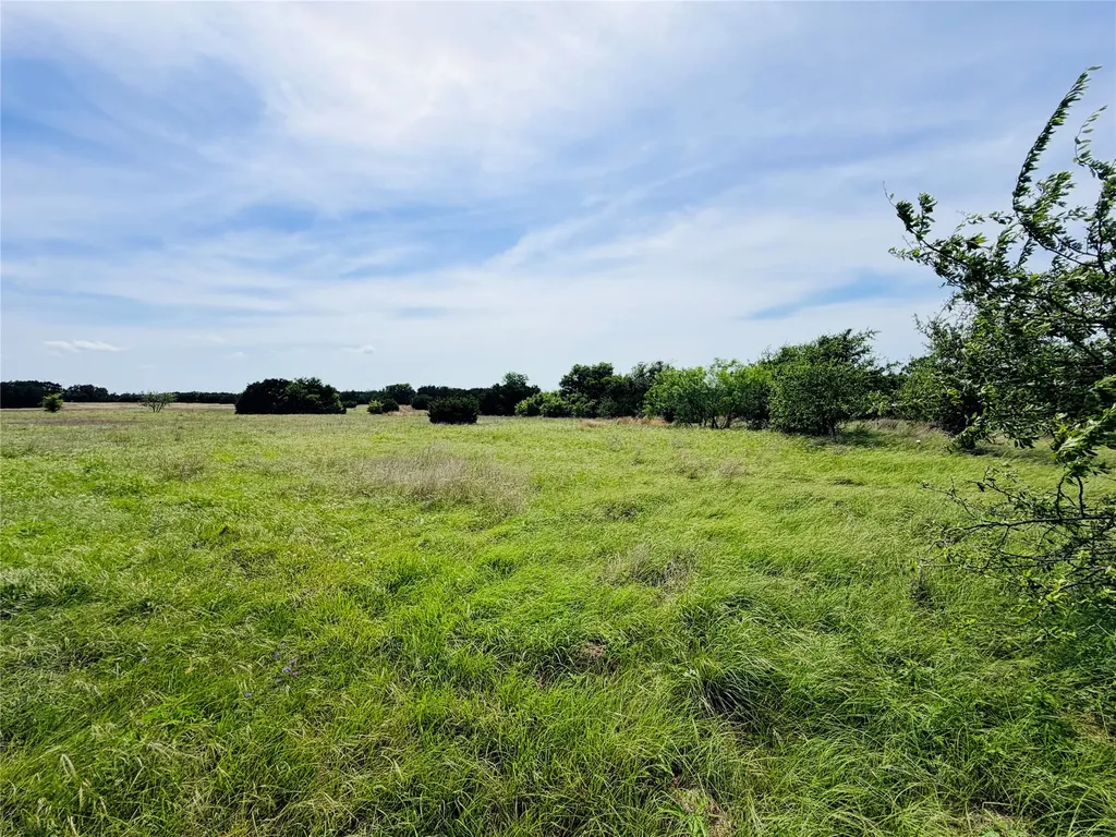 34 Cr 340 Mcgregor TX 76657