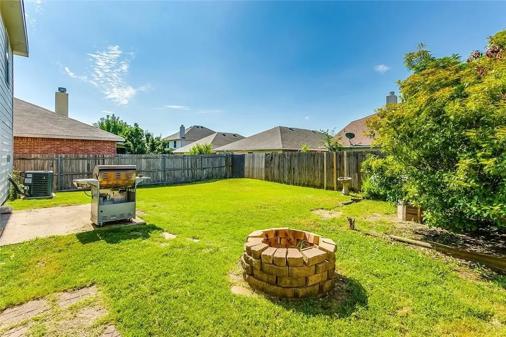 4528 Lacebark Lane Fort Worth TX 76244