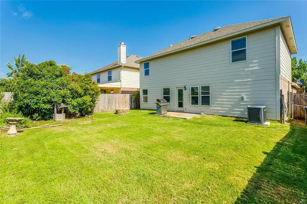 4528 Lacebark Lane Fort Worth TX 76244