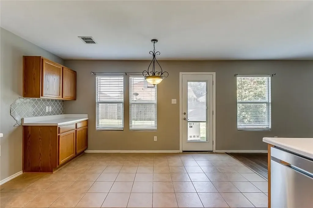 4528 Lacebark Lane Fort Worth TX 76244