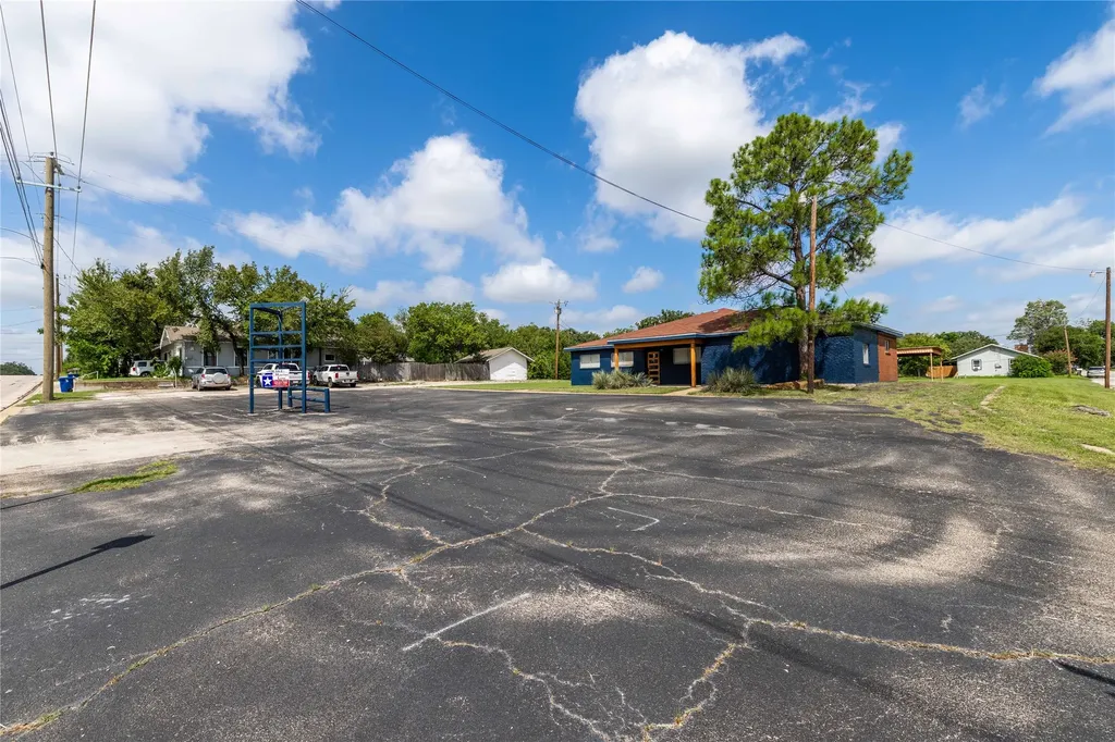 2201 Coggin Avenue Brownwood TX 76801