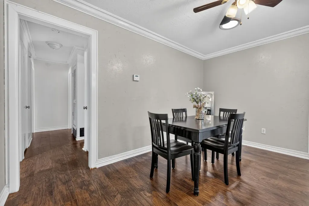 1702 SE 22nd Avenue Mineral Wells TX 76067