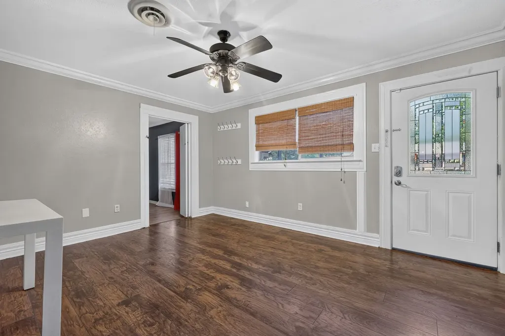 1702 SE 22nd Avenue Mineral Wells TX 76067