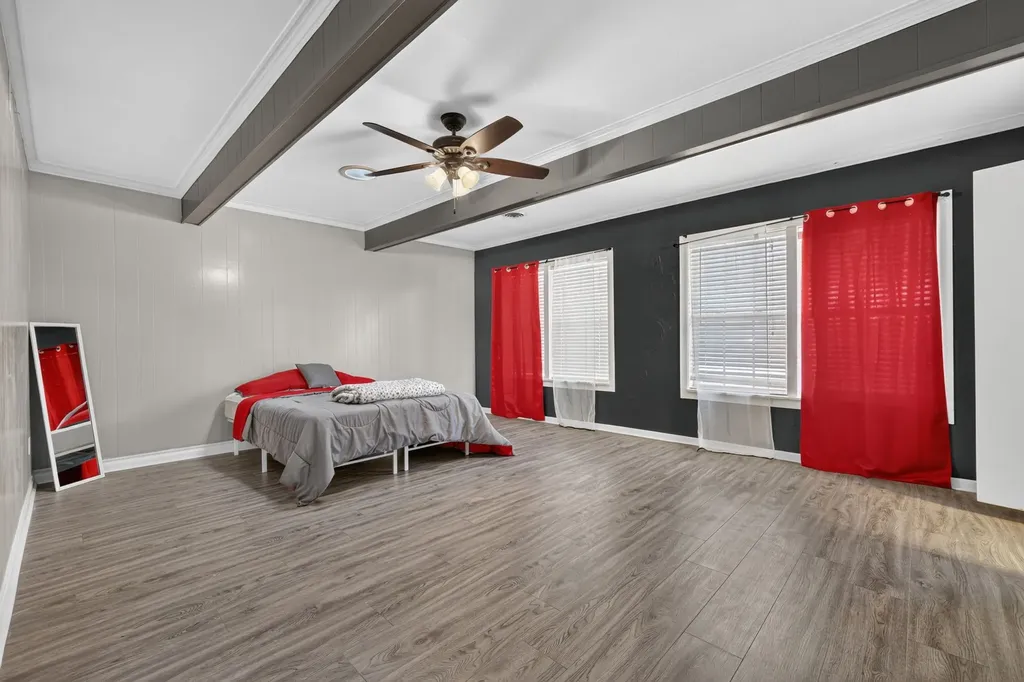1702 SE 22nd Avenue Mineral Wells TX 76067