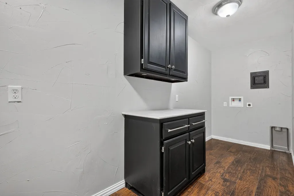 1702 SE 22nd Avenue Mineral Wells TX 76067