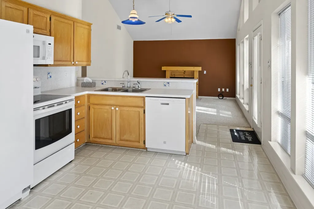 159 Cherrywood Lane Holly Lake Ranch TX 75765
