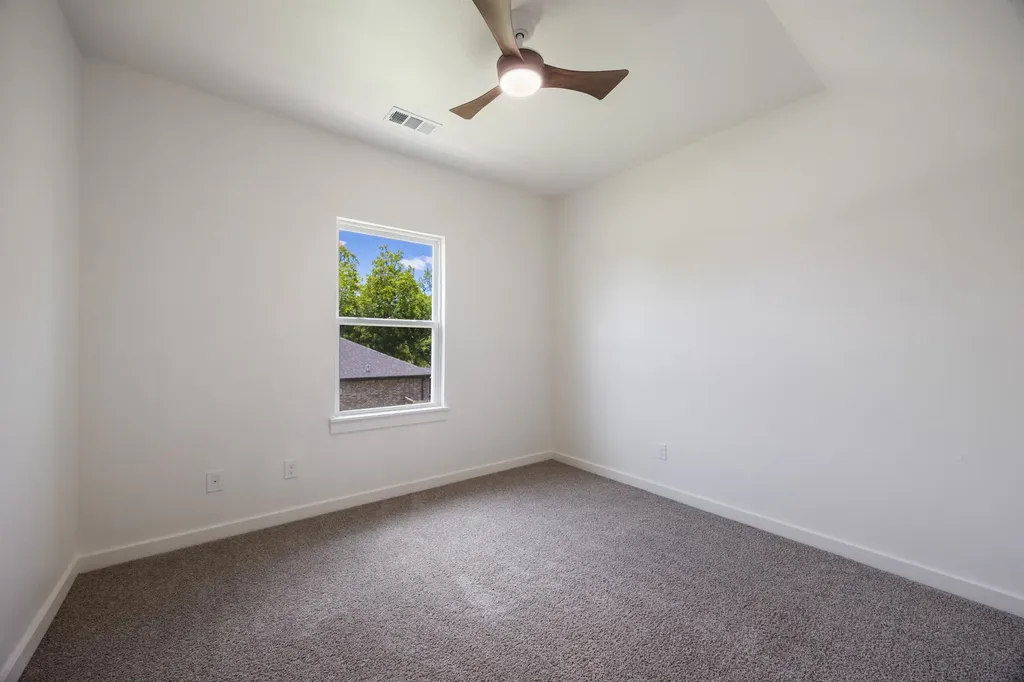 411 Runnells Street Terrell TX 75160