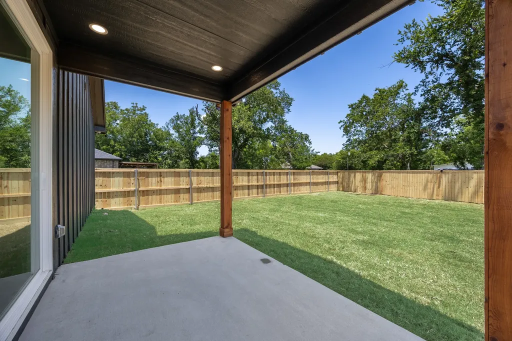 411 Runnells Street Terrell TX 75160